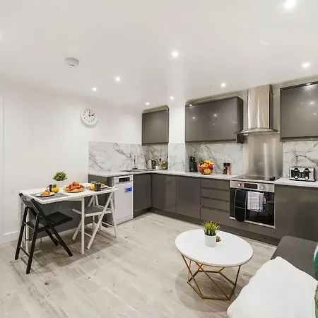 Modern 2 Bedroom Apartment In The Heart Of Londres Extérieur photo