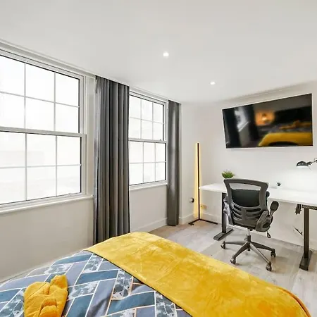 Modern 2 Bedroom Apartment In The Heart Of Londres Extérieur photo