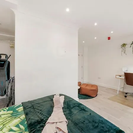 Modern 2 Bedroom Apartment In The Heart Of Londres Extérieur photo