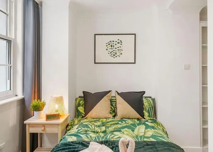 Modern 2 Bedroom Apartment In The Heart Of London